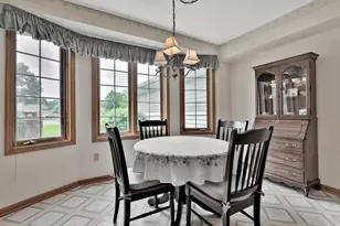 1123 Lois Ct, Shoreview, MN 55126 - Photo 32