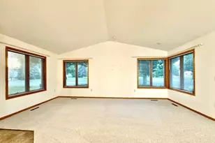 939 Mayvis Blvd, Mankato, MN 56001 - Photo 14