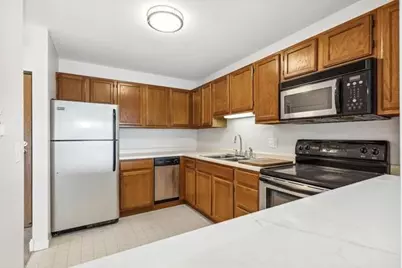 720 3rd Avenue NE #306, Minneapolis, MN 55413 - Photo 4