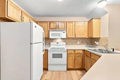 1863 Riverwood Drive #14, Burnsville, MN 55337 - Photo 4