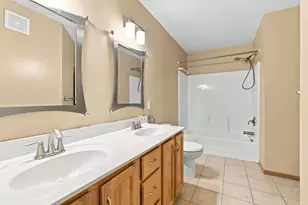 1863 Riverwood Dr, Burnsville, MN 55337 - Photo 14