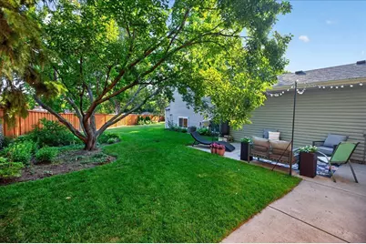 2722 94th Way, Brooklyn Park, MN 55444 - Photo 32