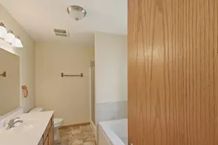 1905 Red Maple Ln, Northfield, MN 55057 - Photo 22