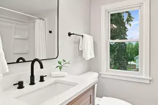 2318 Buchanan St NE, Minneapolis, MN 55418 - Photo 26