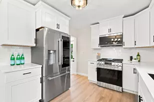 2318 Buchanan St NE, Minneapolis, MN 55418 - Photo 10