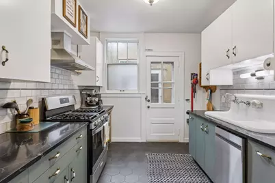 3904 Thomas Avenue S #202, Minneapolis, MN 55410 - Photo 16