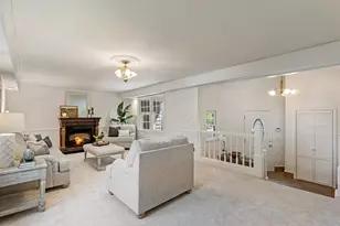 6630 Horseshoe Curv, Chanhassen, MN 55317 - Photo 2