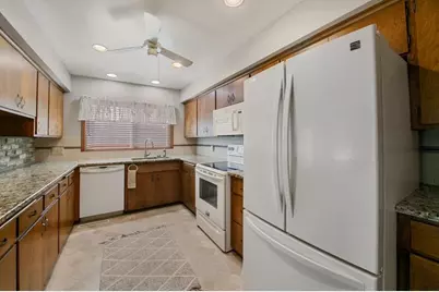 1329 Kassan Drive, South Saint Paul, MN 55075 - Photo 6