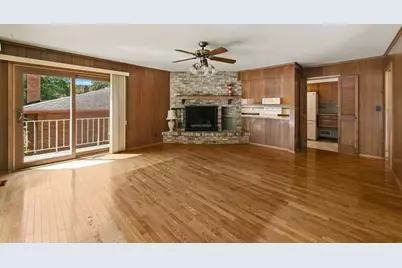 1329 Kassan Drive, South Saint Paul, MN 55075 - Photo 4