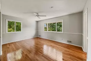 1329 Kassan Dr, South Saint Paul, MN 55075 - Photo 12