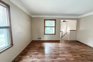 145 Jessamine Ave E, Saint Paul, MN 55117 - Photo 4