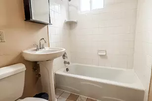 145 Jessamine Ave E, Saint Paul, MN 55117 - Photo 12
