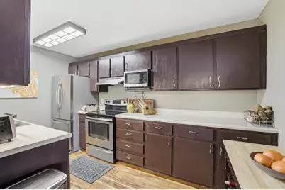 26 10th St W #610, Saint Paul, MN 55102 - Photo 4
