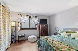26 10th St W, Saint Paul, MN 55102 - Photo 10