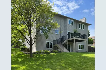 5735 Sycamore Lane N, Plymouth, MN 55442 - Photo 2