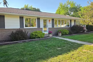 1202 Martin Rd, Albert Lea, MN 56007 - Photo 1