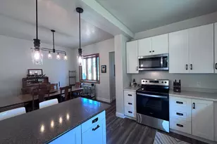 203 S Garden St, Lake City, MN 55041 - Photo 28