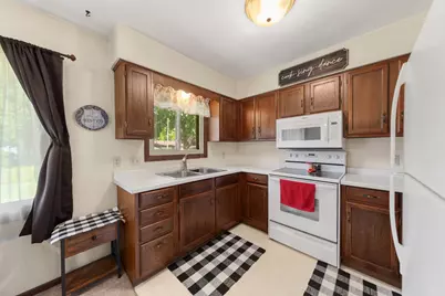 722 16th Street SE, Owatonna, MN 55060 - Photo 8