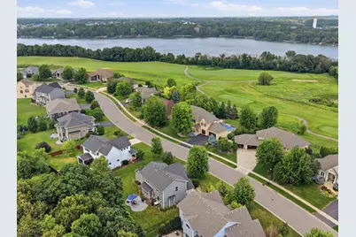 3025 Fairway Drive, Chaska, MN 55318 - Photo 2