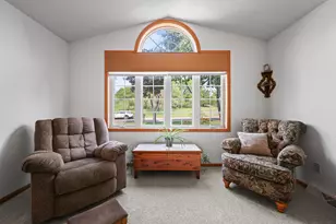 2105 Prairie Hill Rd, Saint Cloud, MN 56301 - Photo 4