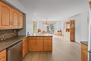 2105 Prairie Hill Rd, Saint Cloud, MN 56301 - Photo 12