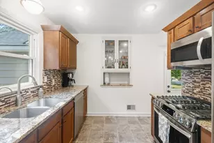 1310 Welcome Ave N, Golden Valley, MN 55422 - Photo 6