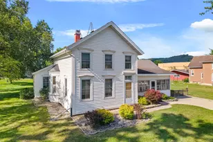 107 W Rushford Ave, Rushford, MN 55971 - Photo 1