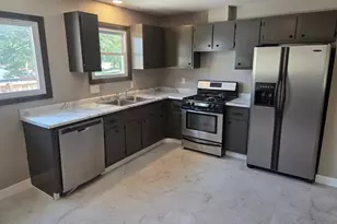 3725 78th St E, Inver Grove Heights, MN 55076 - Photo 2