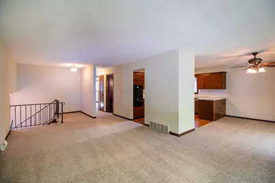 16639 Lyons Avenue SE, Prior Lake, MN 55372 - Photo 4