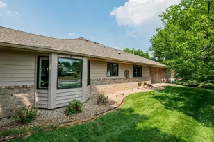 14348 Embassy Way, Apple Valley, MN 55124 - Photo 32