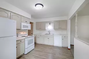 728 6th Ave S, Hopkins, MN 55343 - Photo 8