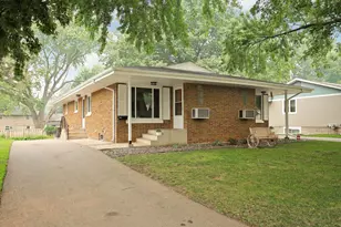 728 6th Ave S, Hopkins, MN 55343 - Photo 1