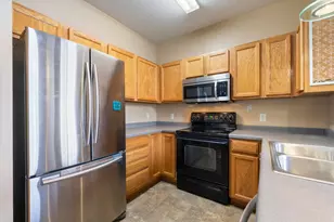 6826 Pine Crest Trail S, Cottage Grove, MN 55016 - Photo 4
