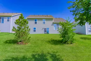 1430 Nutmeg Cir, Carver, MN 55315 - Photo 54
