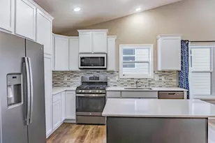 1430 Nutmeg Cir, Carver, MN 55315 - Photo 10