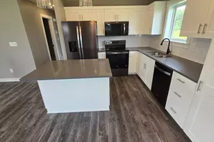 1801 12th Ave NE, Austin, MN 55912 - Photo 12