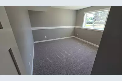 1801 12th Avenue NE, Austin, MN 55912 - Photo 14