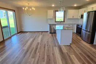 1801 12th Ave NE, Austin, MN 55912 - Photo 32