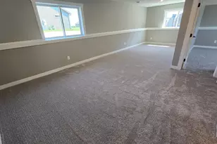 1801 12th Ave NE, Austin, MN 55912 - Photo 16