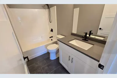1801 12th Avenue NE, Austin, MN 55912 - Photo 22