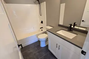 1801 12th Ave NE, Austin, MN 55912 - Photo 22