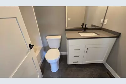 1801 12th Avenue NE, Austin, MN 55912 - Photo 14