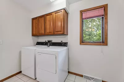 104 5th Avenue NW, Spring Grove, MN 55974 - Photo 18