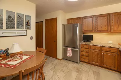 2205 Baihly Court SW, Rochester, MN 55902 - Photo 8