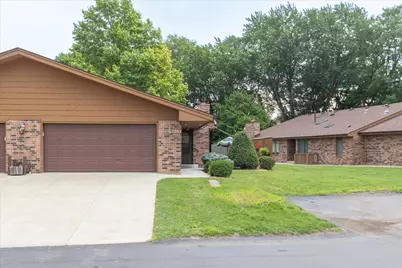 2205 Baihly Court SW, Rochester, MN 55902 - Photo 2