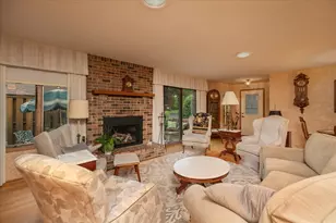 2205 Baihly Ct SW, Rochester, MN 55902 - Photo 4
