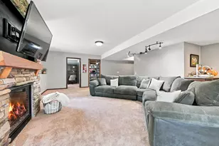 17115 81st Ave N, Maple Grove, MN 55311 - Photo 28