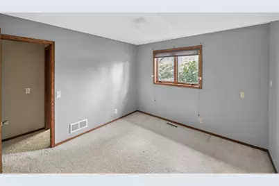 4110 Juneau Lane N, Plymouth, MN 55446 - Photo 20