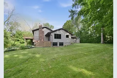 4110 Juneau Lane N, Plymouth, MN 55446 - Photo 2