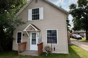 109 Main Ave S, New York Mills, MN 56567 - Photo 2